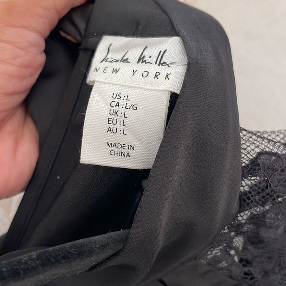 Nicole Miller Black Top - Picture 4 of 4